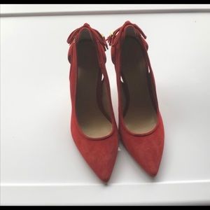 Red suede size 7 Michal Kors pumps